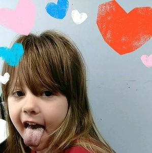 Meet your Posher, Dawn